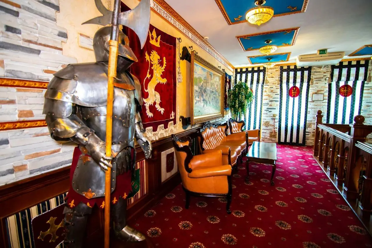 Kamelot Hotel Kyiv