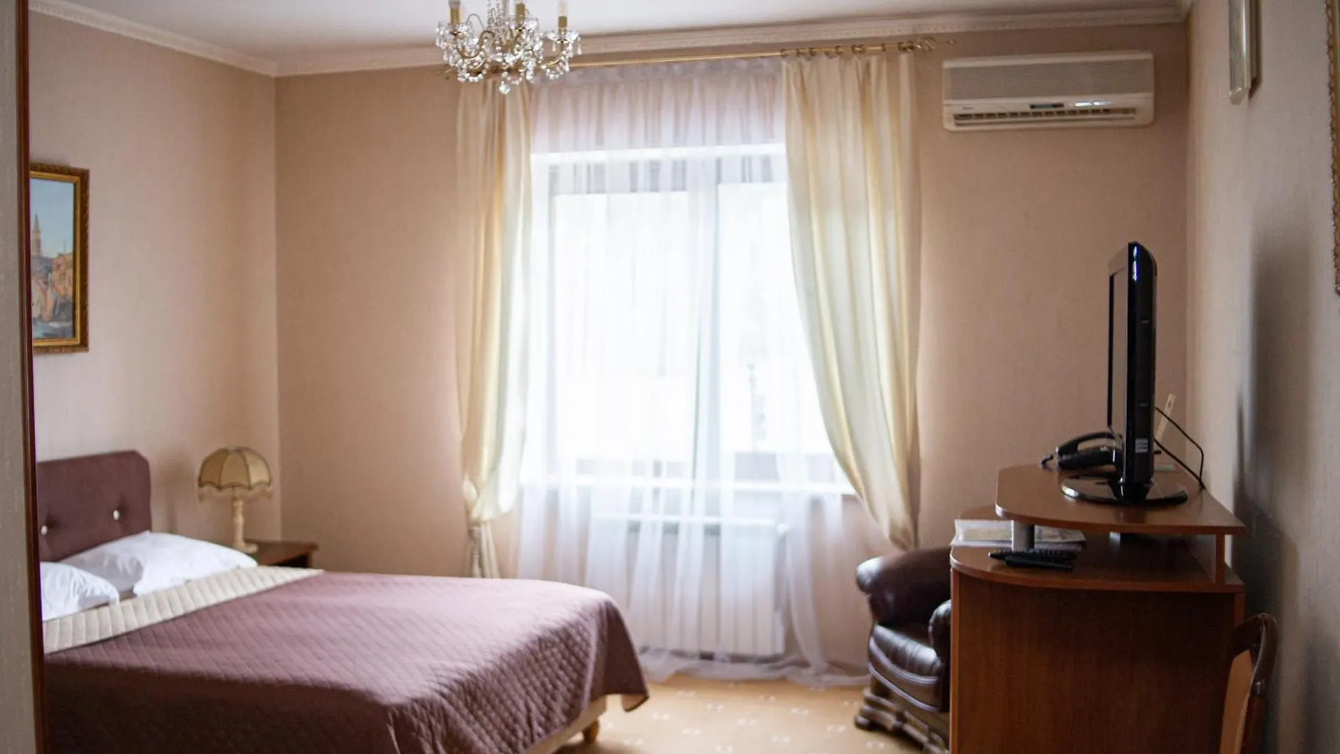 Kamelot Hotel Kiev